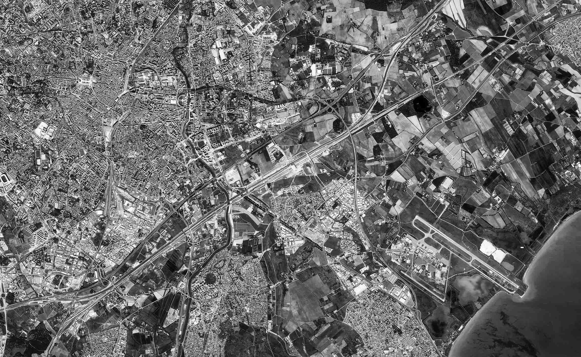 fond de carte - satellite-A3 N&B_lr4c